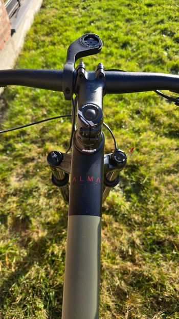 Used Orbea ALMA M50 2022 2022 Mountainbike, Verde — image 4 of 5