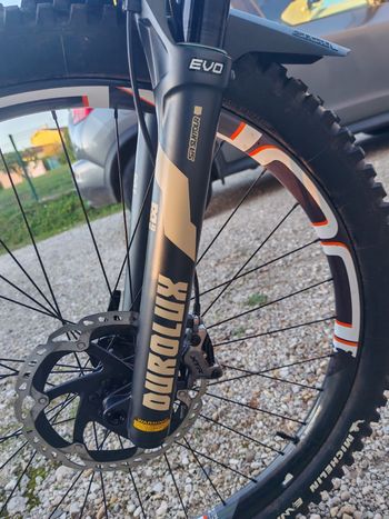 Used Moustache Game Shimano XTR 2025 Mountainbike, Orange, 29 — image 4 of 11