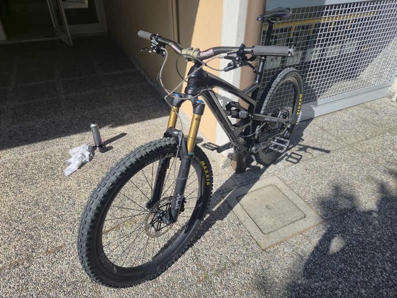 Tweedehands YT Industries Capra Cf Pro Race 2016 2016 MTB