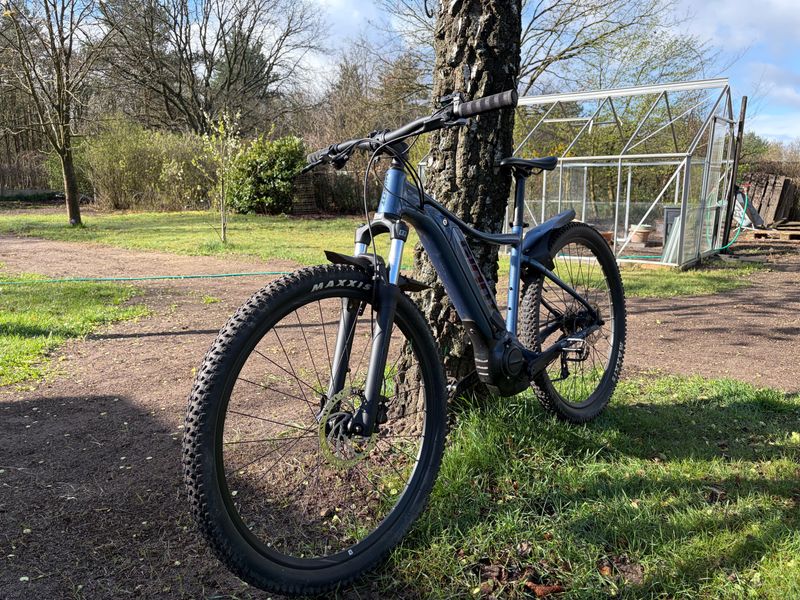Giant Talon E+ 3 2022 Mountainbike d'occasion — image 2 sur 8