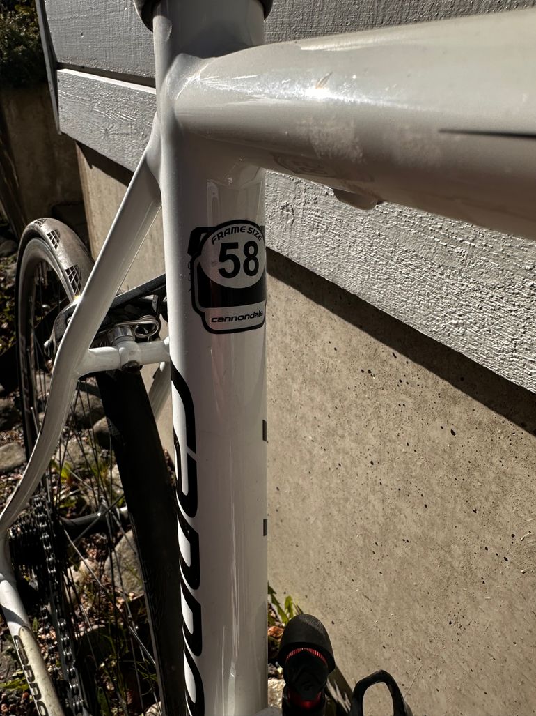 Used Cannondale Caad8 2011 Road & Gravel — image 5 of 6