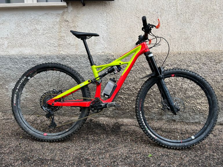 Used Specialized Enduro Shimano Deore XT 2018 Mountainbike — image 1 of 4