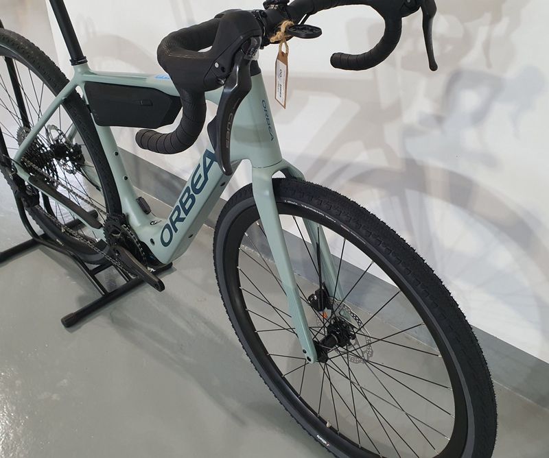 Used Orbea DENNA H40 2025 2025 Road & Gravel, Light Gray — image 5 of 7
