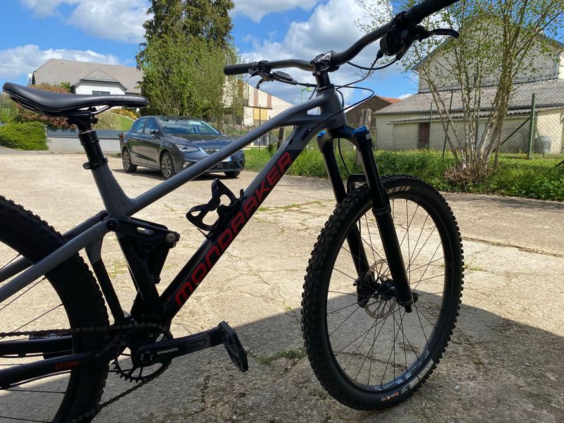 Used Mondraker FOXY 2023 2023 Mountainbike, Light Gray, 29 — image 2 of 19
