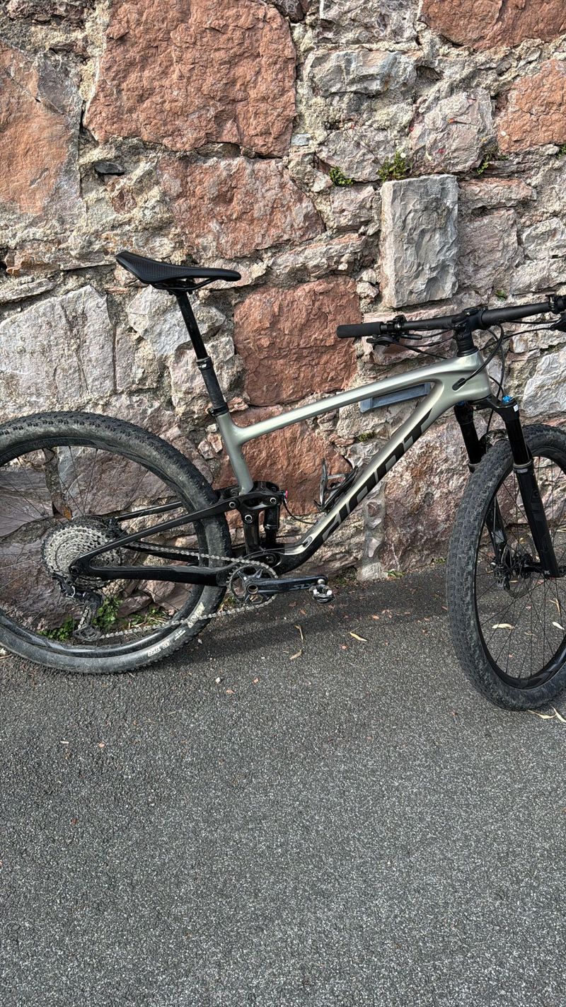 Gebrauchtes Giant Anthem Advanced 29 2 2024 2024 MTB
