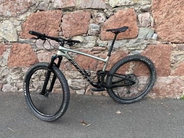 Gebrauchtes Giant Anthem Advanced 29 2 2024 2024 Mountainbike, Schwarz, 29 — Bild 2 von 10