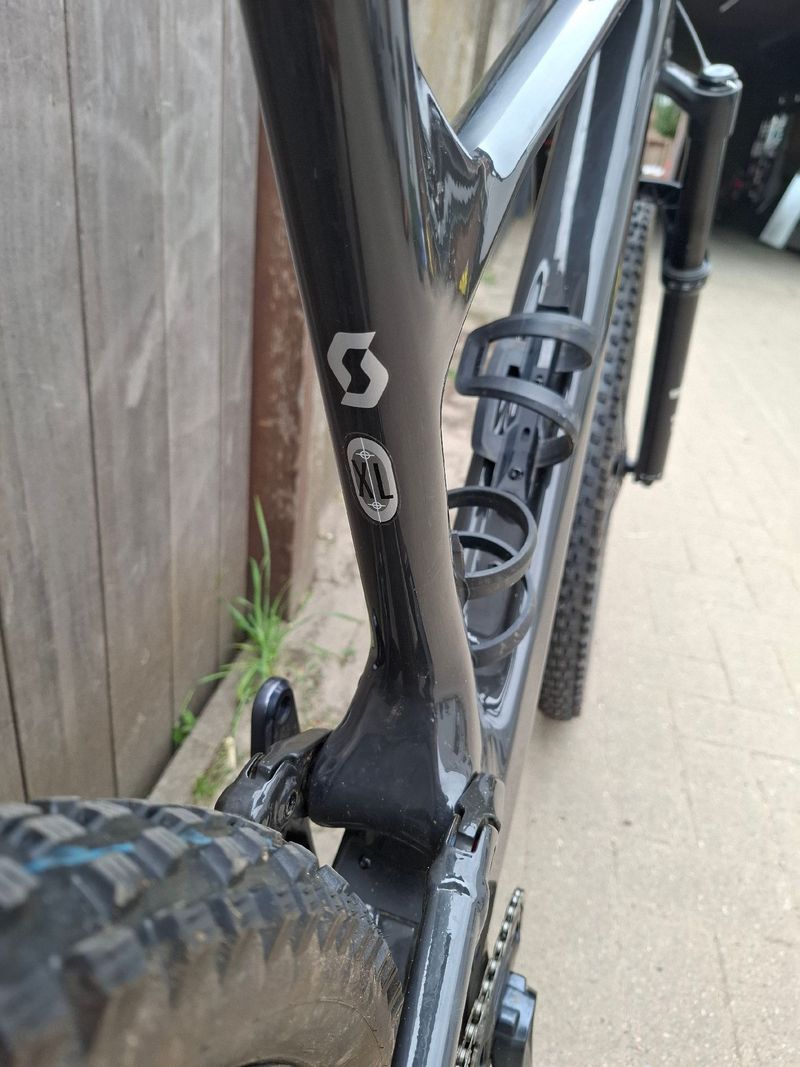 Used Scott Spark 940 2022 2022 Mountainbike, Black, 29 — image 4 of 10