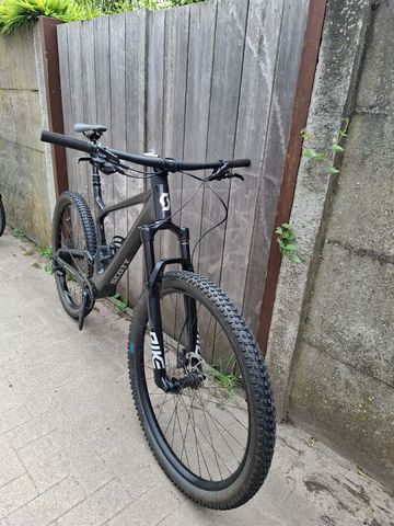 Used Scott Spark 940 2022 2022 Mountainbike, Black, 29 — image 2 of 10