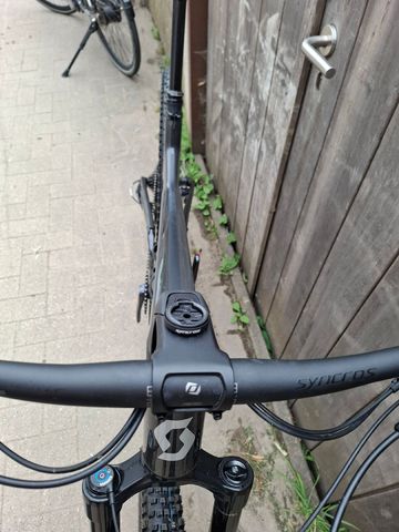 Used Scott Spark 940 2022 2022 Mountainbike, Black, 29 — image 5 of 10