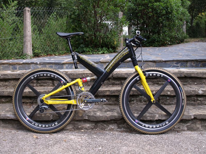Used Cannondale 1998 Super V-Raven 4000 1998 MTB