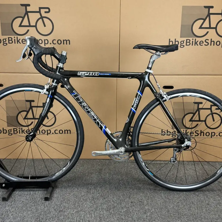 Used Trek Trek 5200 OCLV 120 Carbon Road Bike 2003 (54cm) 2003 Road & Gravel, Black — image 2 of 8
