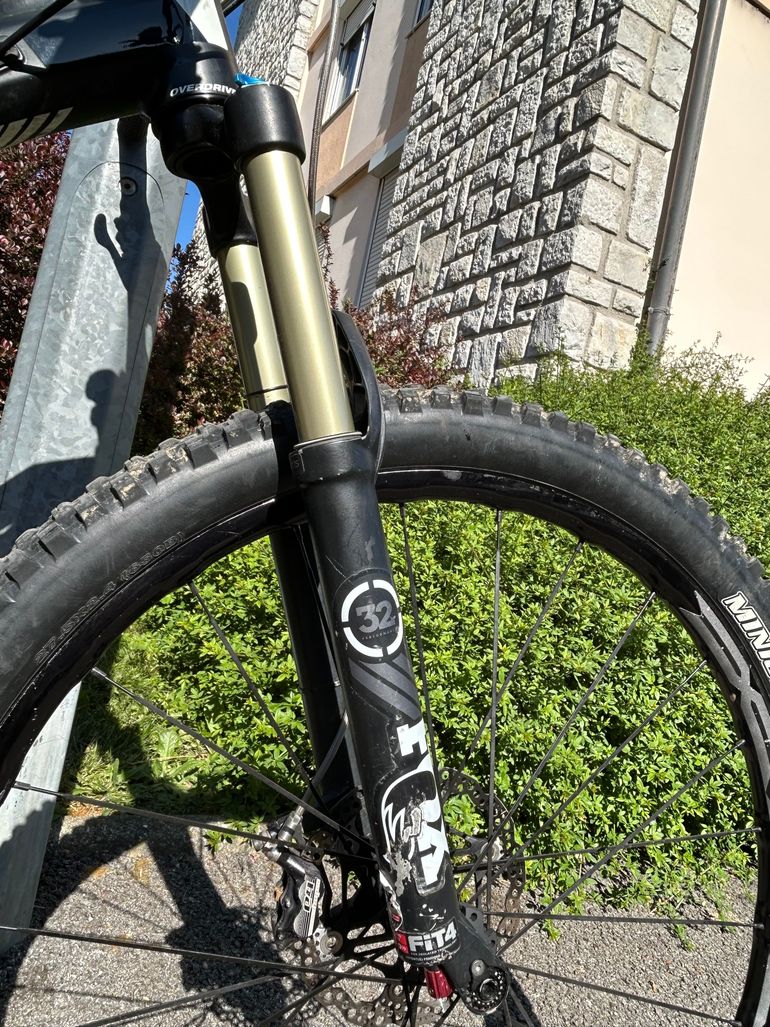 Used Giant Giant Trance 27.5 2 LTD 2016 Mountainbike, Black, 27.5 (650B) — image 2 of 12