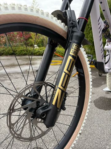 Brugt Canyon Torque Park AL 6 2024 2024 Mountainbike — billede 5 af 6