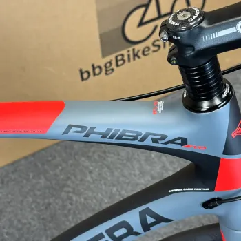 Used Carrera Carrera Phibra Evo - 11-speed Shimano 105 2018 (58cm) 2018 Road & Gravel, Light Gray — image 6 of 9