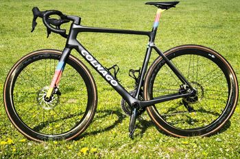 Colnago, V4Rs Disc Force AXS w/Fulcrum Racing Wind 400 Wheels 2024