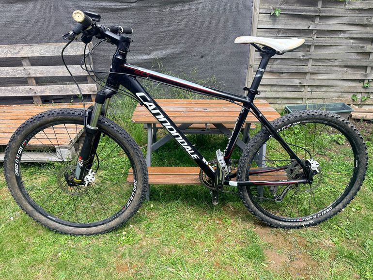 Used Cannondale Trail Shimano SLX 2010 Mountainbike, Black — image 7 of 9