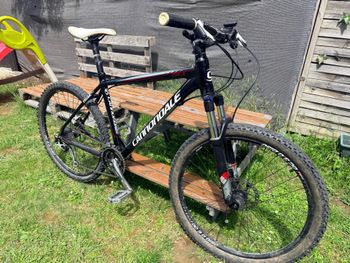 Used Cannondale Trail Shimano SLX 2010 Mountainbike, Black — image 5 of 9