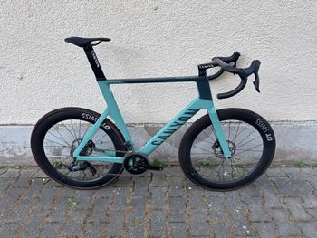 Canyon, Aeroad CF SLX 7 Disc eTap 2023