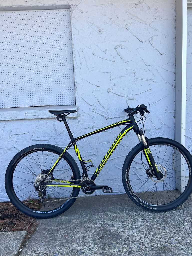 Used Specialized Crave Expert 2015 2015 Mountainbike, Black, 29 — image 1 of 13