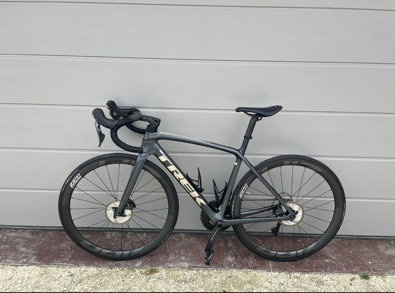 Used Trek Trek Custom Shimano Ultegra 2021 Road & Gravel — image 1 of 19