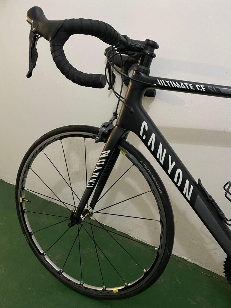 Used Canyon Ultimate CF SL 2015 Shimano Ultegra 2015 Road & Gravel, Schwarz — image 2 of 12
