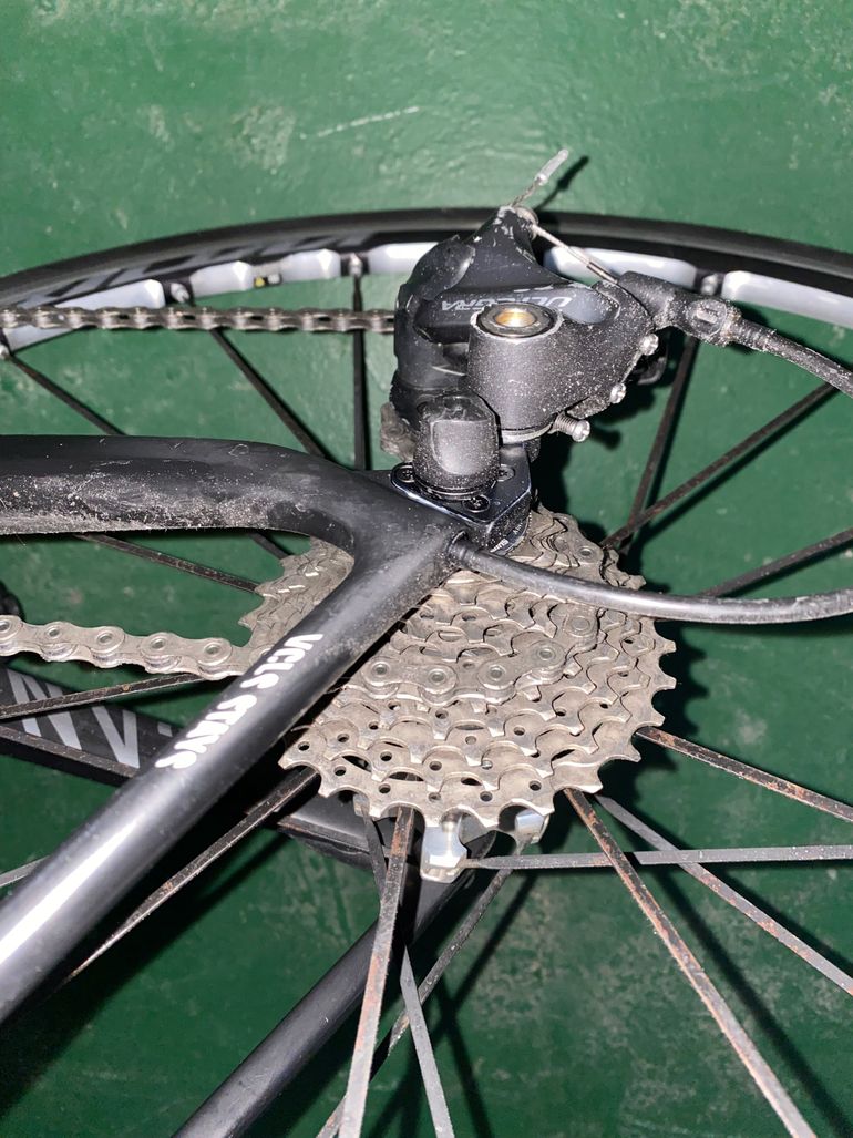 Used Canyon Ultimate CF SL 2015 Shimano Ultegra 2015 Road & Gravel, Schwarz — image 7 of 12