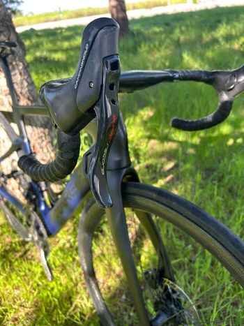 Used Pinarello DOGMA F SUPER RECORD EPS Disc 2023 2023 Road & Gravel — image 4 of 25