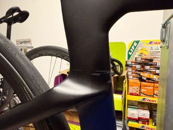 Used Pinarello DOGMA F SUPER RECORD EPS Disc 2023 2023 Road & Gravel — image 11 of 25