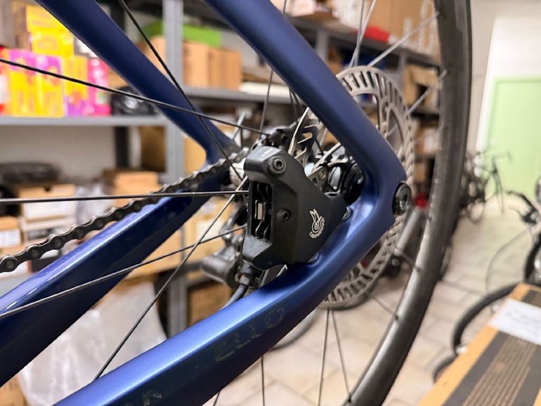 Used Pinarello DOGMA F SUPER RECORD EPS Disc 2023 2023 Road & Gravel — image 24 of 25