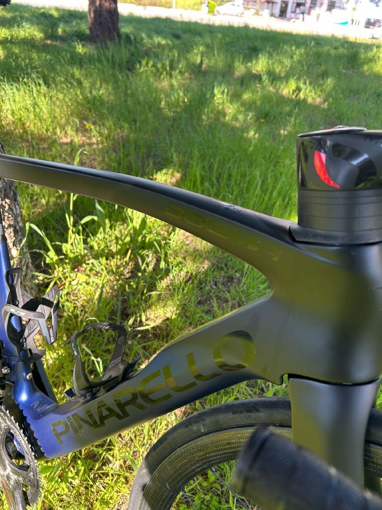 Used Pinarello DOGMA F SUPER RECORD EPS Disc 2023 2023 Road & Gravel — image 2 of 25