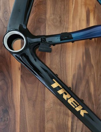 Used Trek Madone SL Gen 8 Frameset 2026 Frameset 2026 Road & Gravel, Black — image 3 of 5