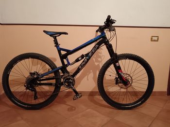 Used Univega Univega Ram Am 5 27,5 2017 Mountainbike, Blau — image 2 of 6
