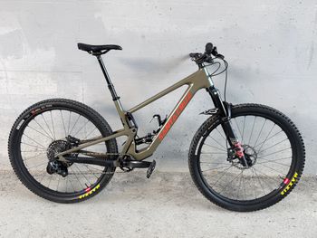 Santa Cruz, Santa Cruz Tallboy C AXS RSV