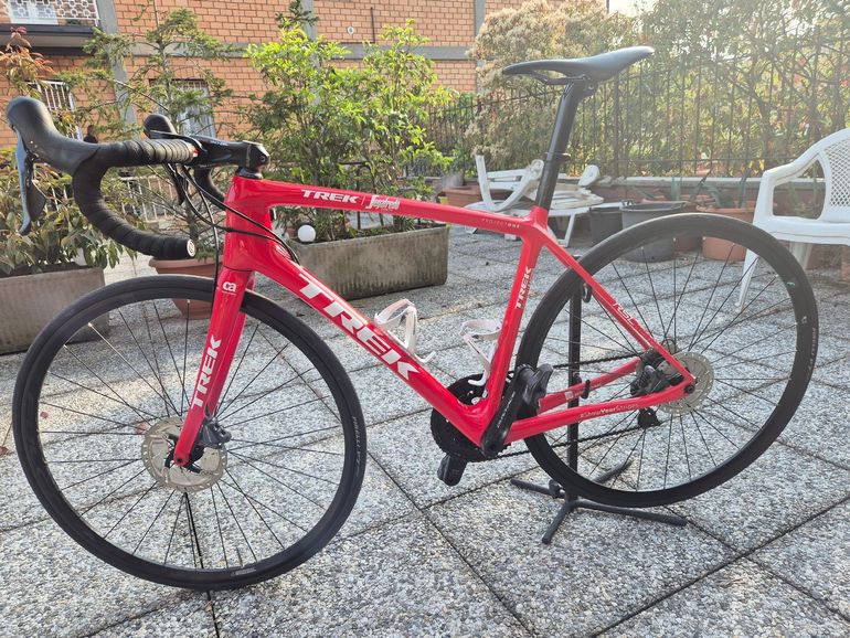 Used Trek Emonda Shimano Dura Ace 2020 Road & Gravel, Red — image 2 of 3