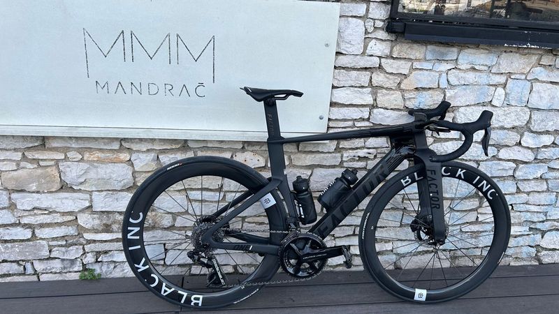 Tweedehands Factor One Custom Shimano Dura Ace Di2 2026 Road & Gravel