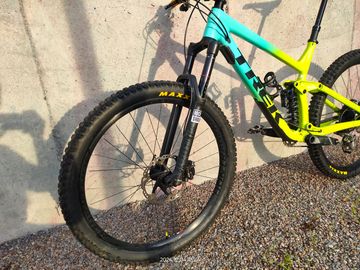 Gebrauchtes Trek Slash 8 29 2019 2019 Mountainbike, Grün, 29 — Bild 4 von 4