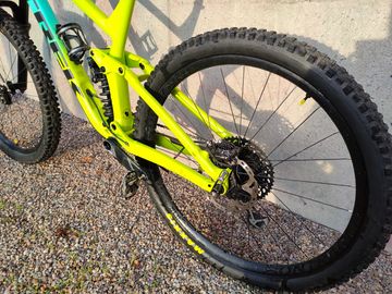 Gebrauchtes Trek Slash 8 29 2019 2019 Mountainbike, Grün, 29 — Bild 3 von 4