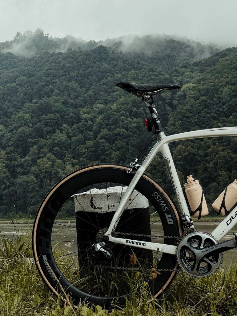 Used trigon Trigon Custom Shimano Dura Ace Di2 2012 Road & Gravel — image 2 of 3