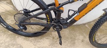 Orbea RISE H15 2022 2022 Mountainbike usato, Arancione — immagine 3 di 5