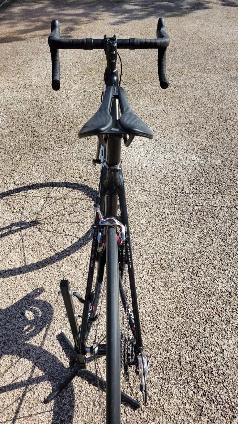 Used Trek Emonda SRAM Red 2016 Road & Gravel, Black — image 2 of 4