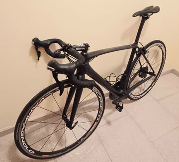Used Specialized Tarmac Shimano 105 2017 Road & Gravel, Black — image 8 of 11