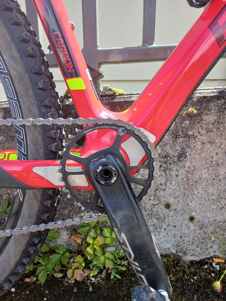 ROCKRIDER Fahrrad Mountainbike Hardtail XC Carbonrahmen Race 900 NX weiß 2025 2025 Mountainbike d'occasion — image 4 sur 13