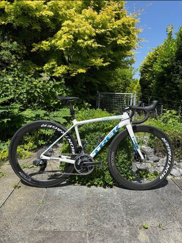 Trek Émonda SLR 9 eTap 2023 2023 Road & Gravel usato