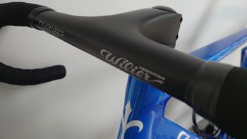 Used Wilier Filante SL SHIMANO 105 Di2 R7170 2X12S 2025 2025 Road & Gravel, Azul — image 5 of 11