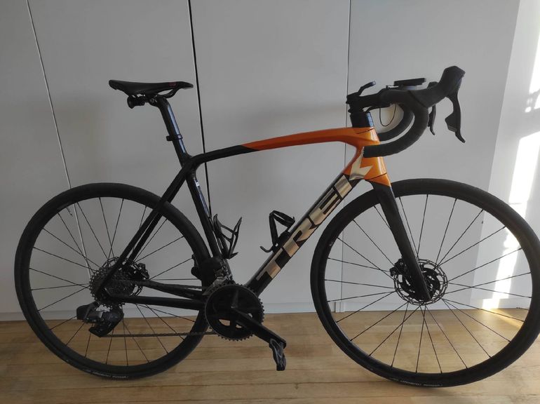 Used Trek Emonda SRAM Rival eTap AXS 2023 Road & Gravel — image 1 of 3
