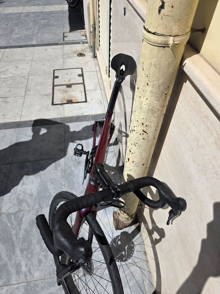 Used Specialiced Aethos 2024 Road & Gravel, Red — image 5 of 5