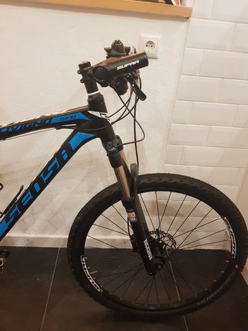 Used Sensa Livigno Shimano Deore XT 2017 Mountainbike, Black, 27.5 (650B) — image 2 of 10