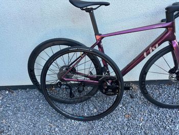 Used Liv Langma Shimano Ultegra Di2 2025 Road & Gravel, Purple — image 2 of 10