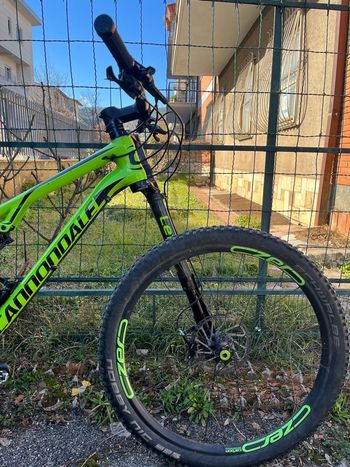 Used Cannondale Bad Habit Carbon 1 2017 2017 Mountainbike, Green, 27.5 — image 5 of 9