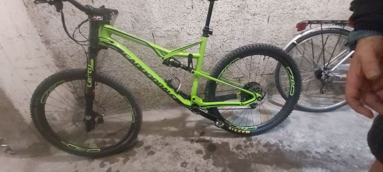 Used Cannondale Bad Habit Carbon 1 2017 2017 Mountainbike, Green, 27.5 — image 14 of 16